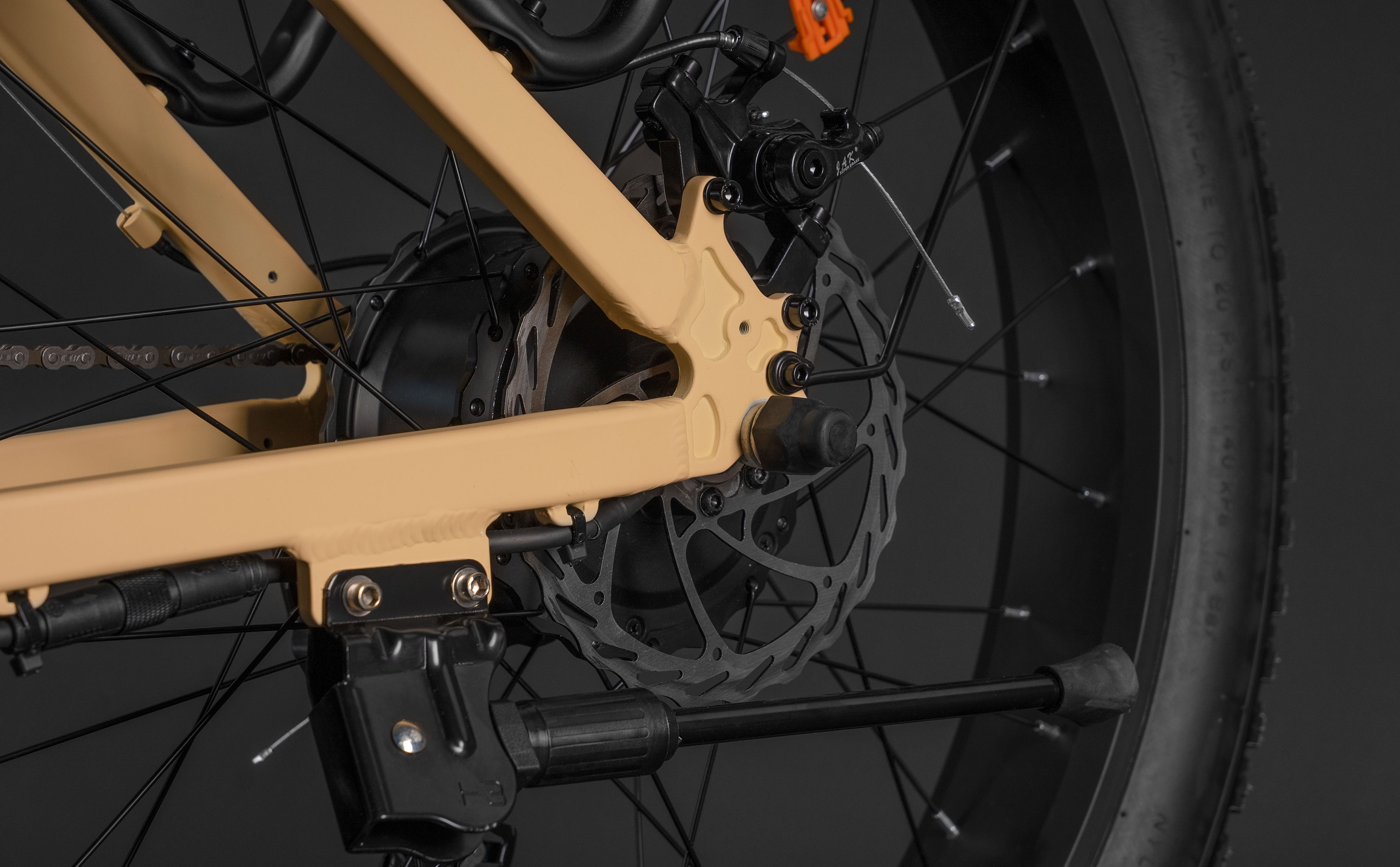 Электровелосипед HORH MX 750W (2026) Sand
