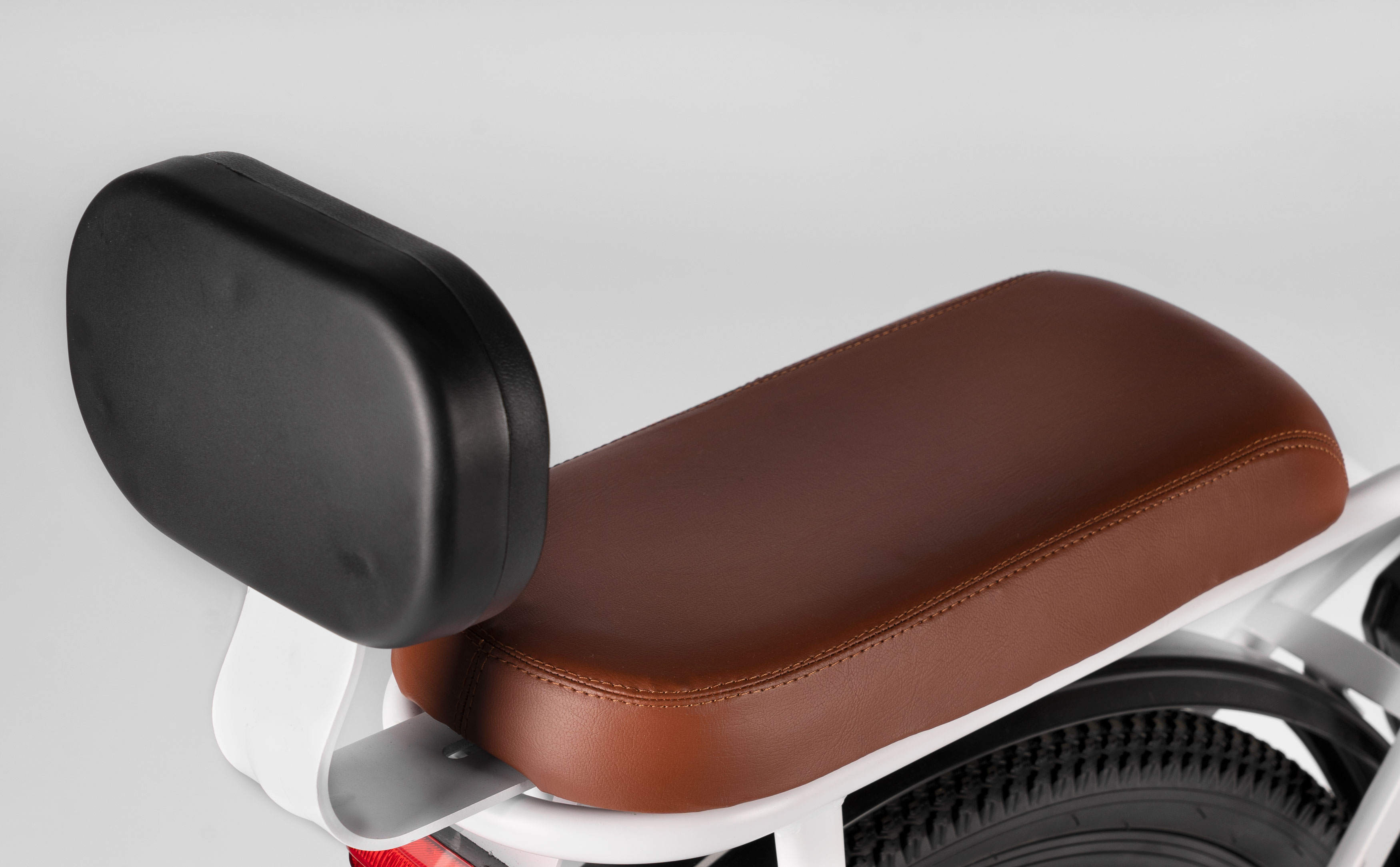 Электровелосипед HORH V 750W White